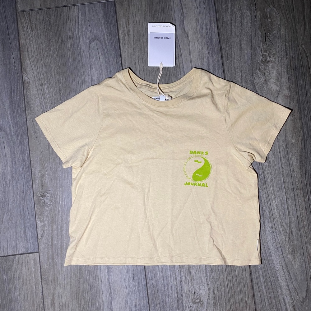 NWT Banks Journal Yin Yang Organic Cotton Cream Beige Crop Top Short Sleeve Tee
